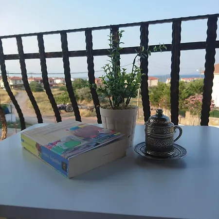 Cunda Roka Oda ve Kahvaltı Ayvalı
